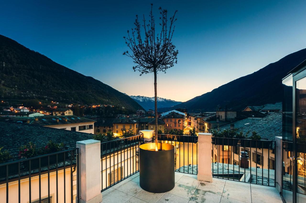 Domus Cavour Rooms&Suites Tirano Ngoại thất bức ảnh