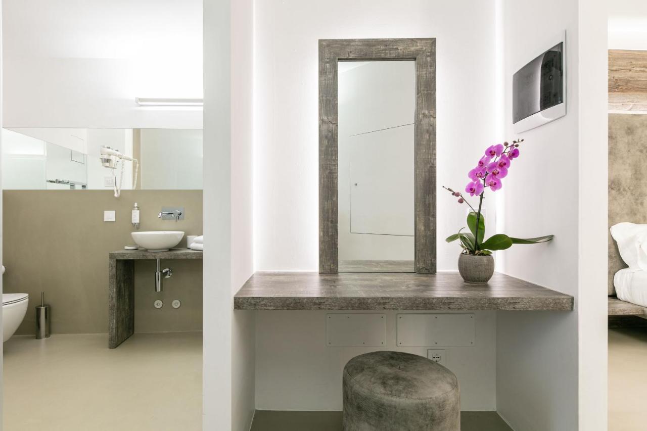 Domus Cavour Rooms&Suites Tirano Ngoại thất bức ảnh
