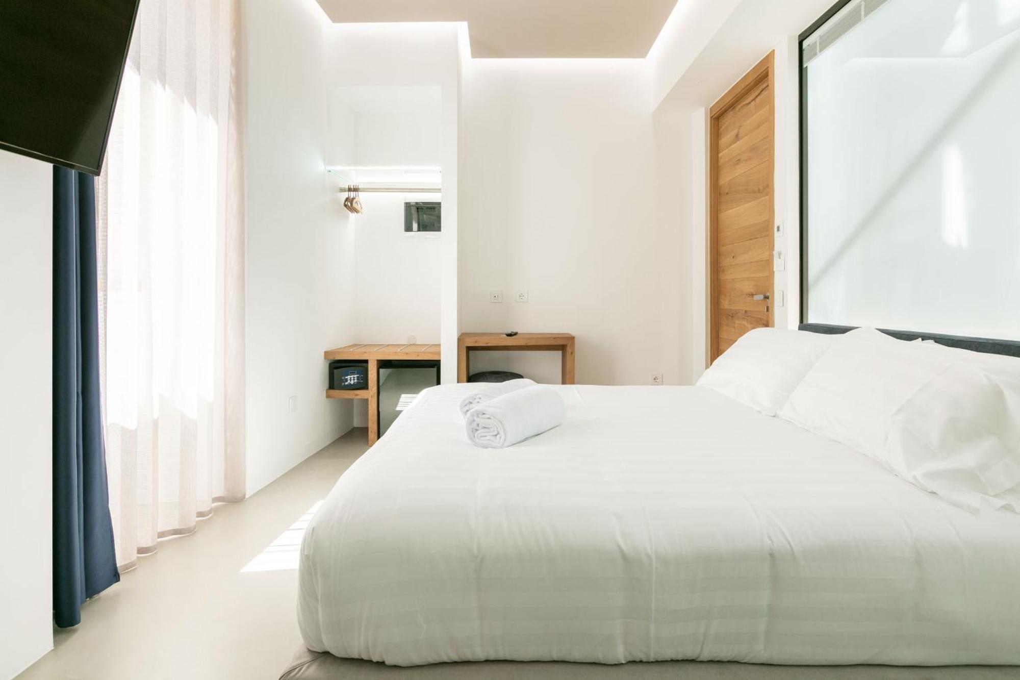 Domus Cavour Rooms&Suites Tirano Phòng bức ảnh