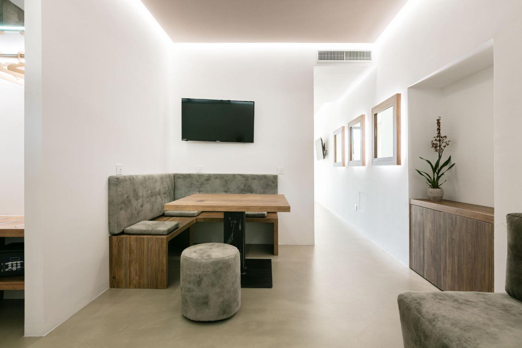 Domus Cavour Rooms&Suites Tirano Phòng bức ảnh