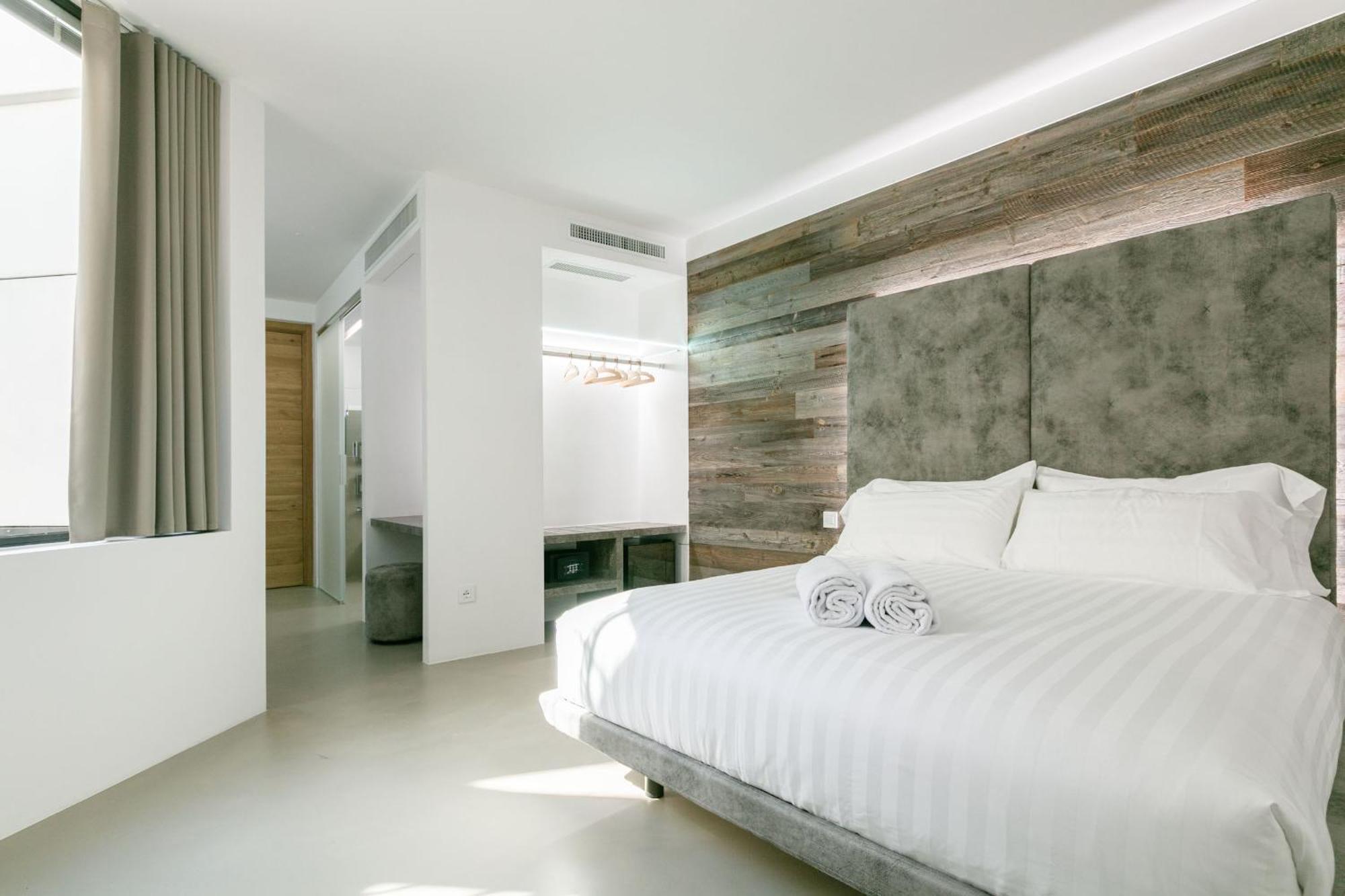 Domus Cavour Rooms&Suites Tirano Phòng bức ảnh